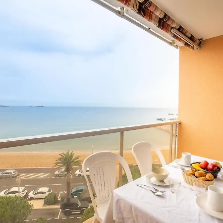 Le Capitole-6 By Interhome