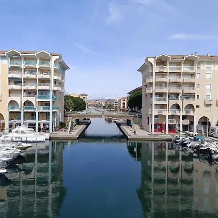 Appartement Le Capitole-6 By Interhome Fréjus