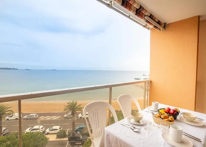 Le Capitole-6 By Interhome